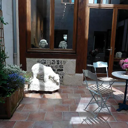 Dom wakacyjny Maison Particuliere Place Saint-leonard